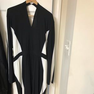Black/white pantsuit. Brand new with tags.